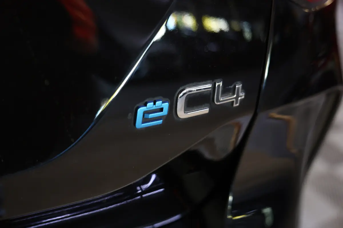 Shine 50 kWh CARPLAY CLIMA CAMERA NAVI VIRTUAL CRUISE LANE STOELVW '21