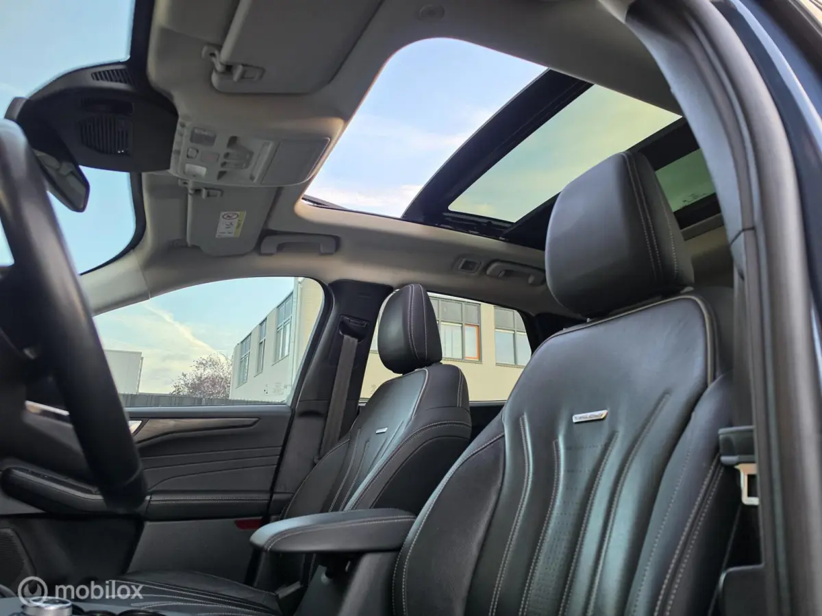 2.5 PHEV VIGNALE PANO ACC HUD CAMERA LEER TREKHAAK