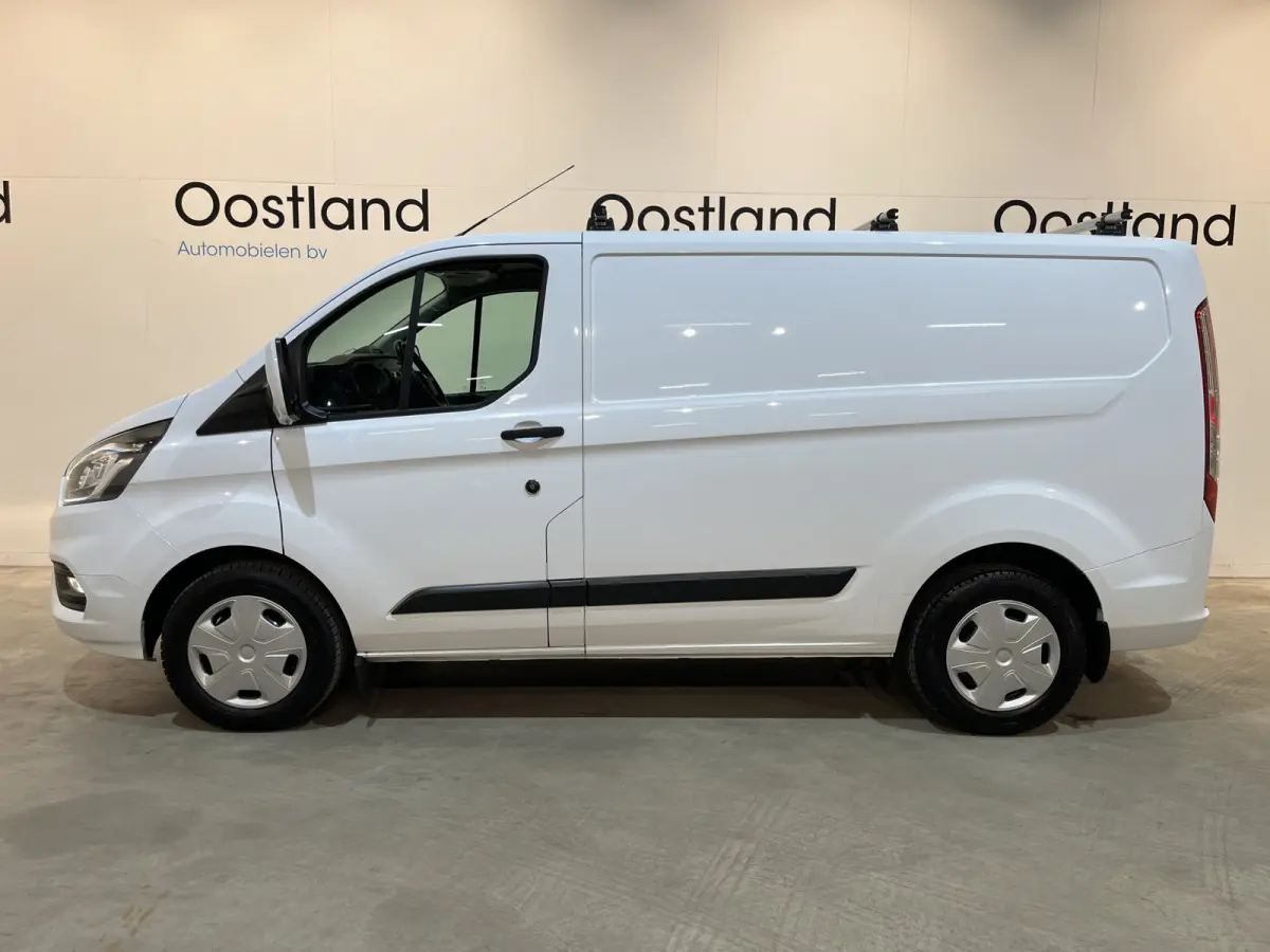 320 2.0 TDCI L1H1 Trend 130 PK / Euro 6 / Airco / Cruise Control / Trekhaak / PDC / Klep / 3-Zits / 58.200 KM !!