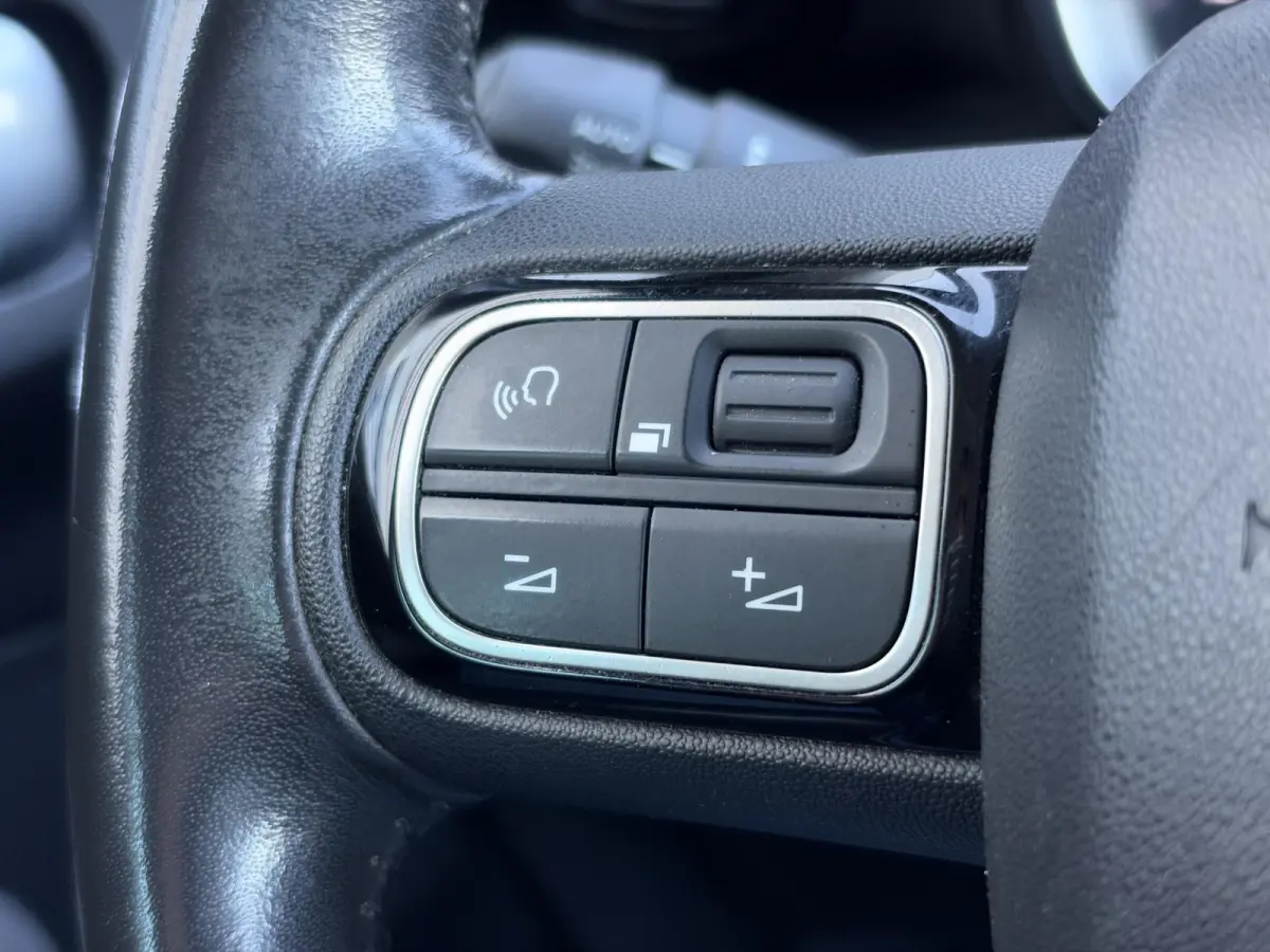 1.2 PureTech S&S Shine 1e Eigenaar|Navi|Carplay|Trekhaak|D-riem vv in 2025|Clima|Cruise|PDC|Goed Onderhouden|Nieuwe APK bij Aflevering