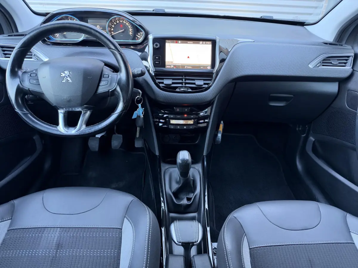 1.2 PureTech Allure Navi|Camera|Carplay|Clima|Trekhaak|Cruise|N.A.P|APK tot 03-2027