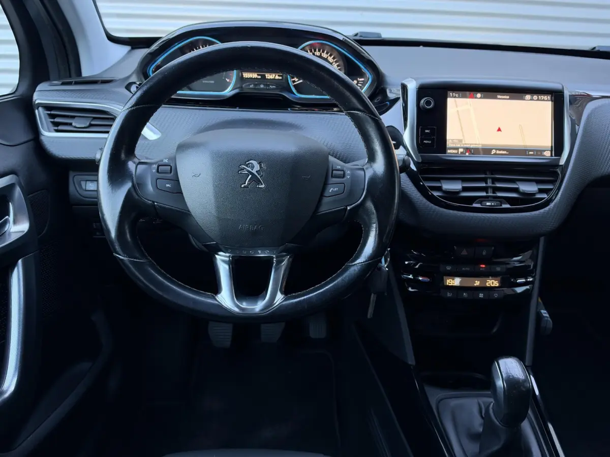 1.2 PureTech Allure Navi|Camera|Carplay|Clima|Trekhaak|Cruise|N.A.P|APK tot 03-2027