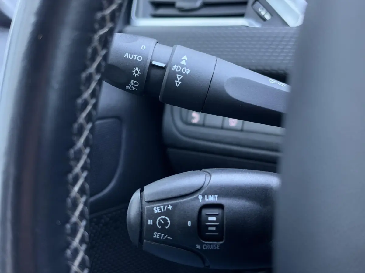 1.2 PureTech Allure Navi|Camera|Carplay|Clima|Trekhaak|Cruise|N.A.P|APK tot 03-2027