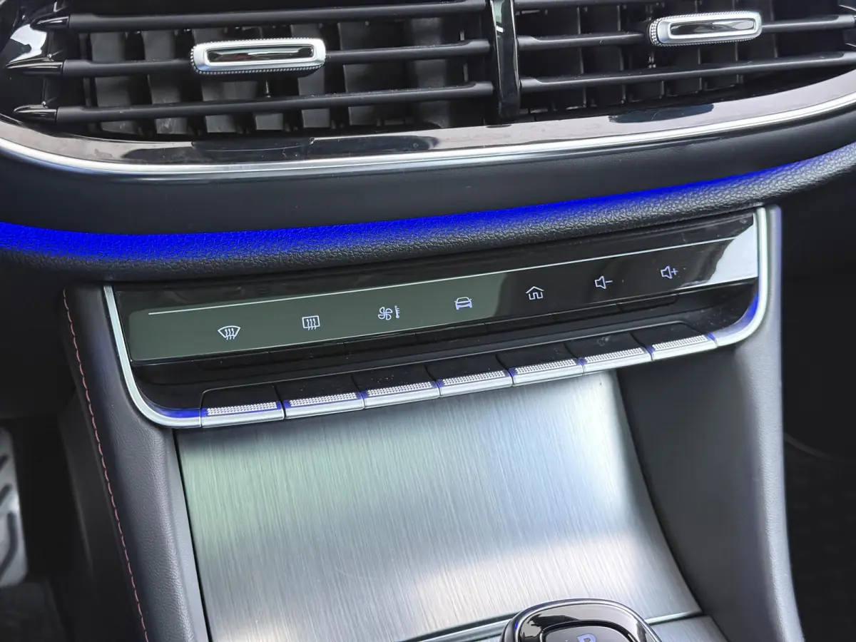 1.5 TGDI Luxury | PHEV | MEGA COMPLEET! | COMPLETE HISTORIE AANWEZIG | FABRIEKSGARANTIE T/M 3-2030 | 52km WLTP ELECTR RIJBEREIK, TOTAAL RIJBEREIK TOT 1.000km!