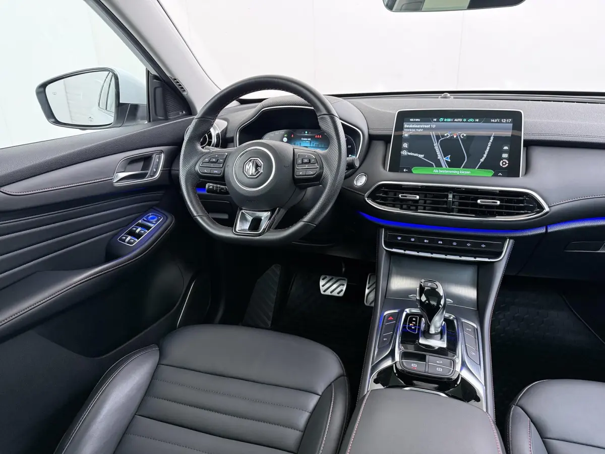 1.5 TGDI Luxury | PHEV | MEGA COMPLEET! | COMPLETE HISTORIE AANWEZIG | FABRIEKSGARANTIE T/M 3-2030 | 52km WLTP ELECTR RIJBEREIK, TOTAAL RIJBEREIK TOT 1.000km!