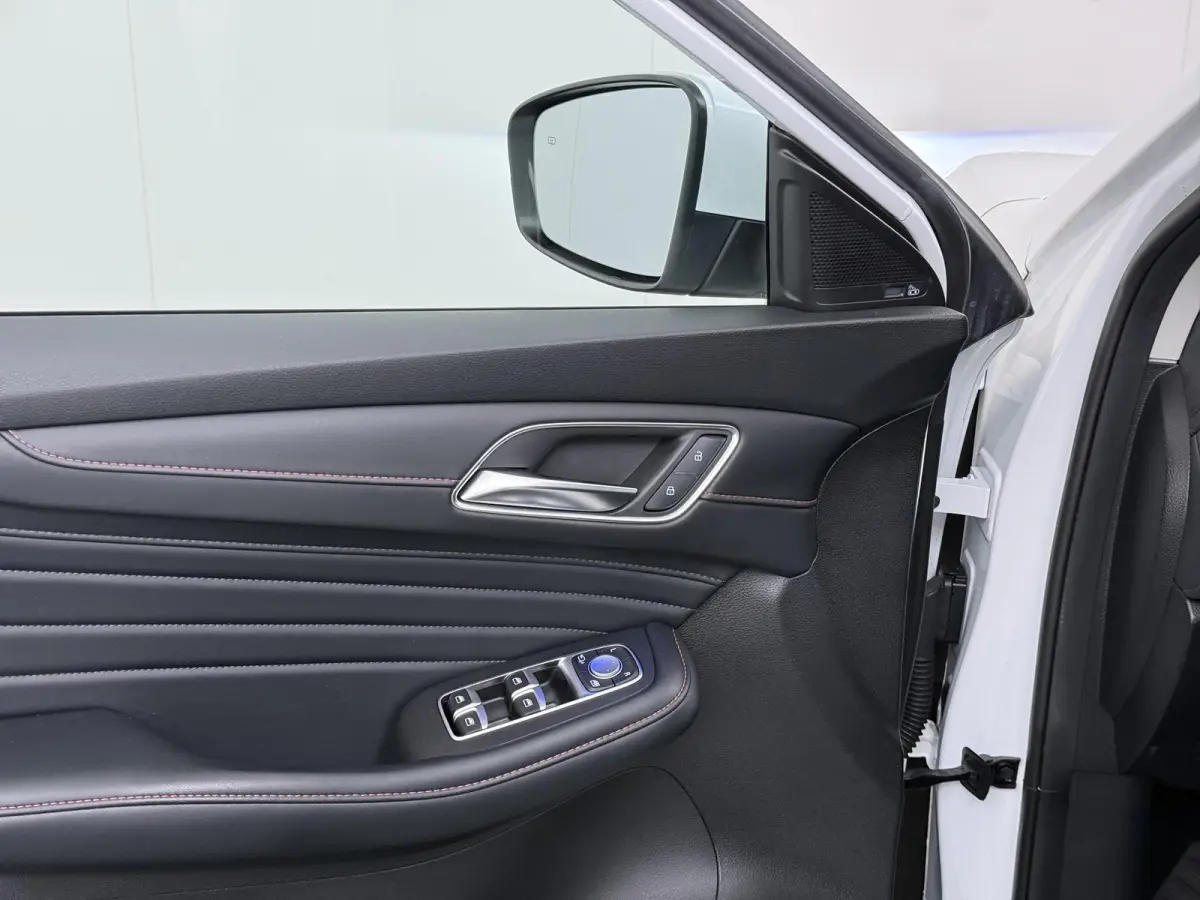 1.5 TGDI Luxury | PHEV | MEGA COMPLEET! | COMPLETE HISTORIE AANWEZIG | FABRIEKSGARANTIE T/M 3-2030 | 52km WLTP ELECTR RIJBEREIK, TOTAAL RIJBEREIK TOT 1.000km!