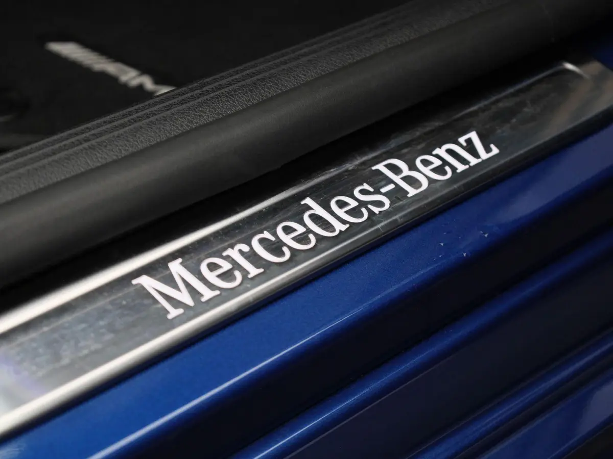 300 e AMG Line | LASER LED | LEDER | MEMORY STOELEN | ACHTERUITRIJCAMERA | STOELVERWARMING |