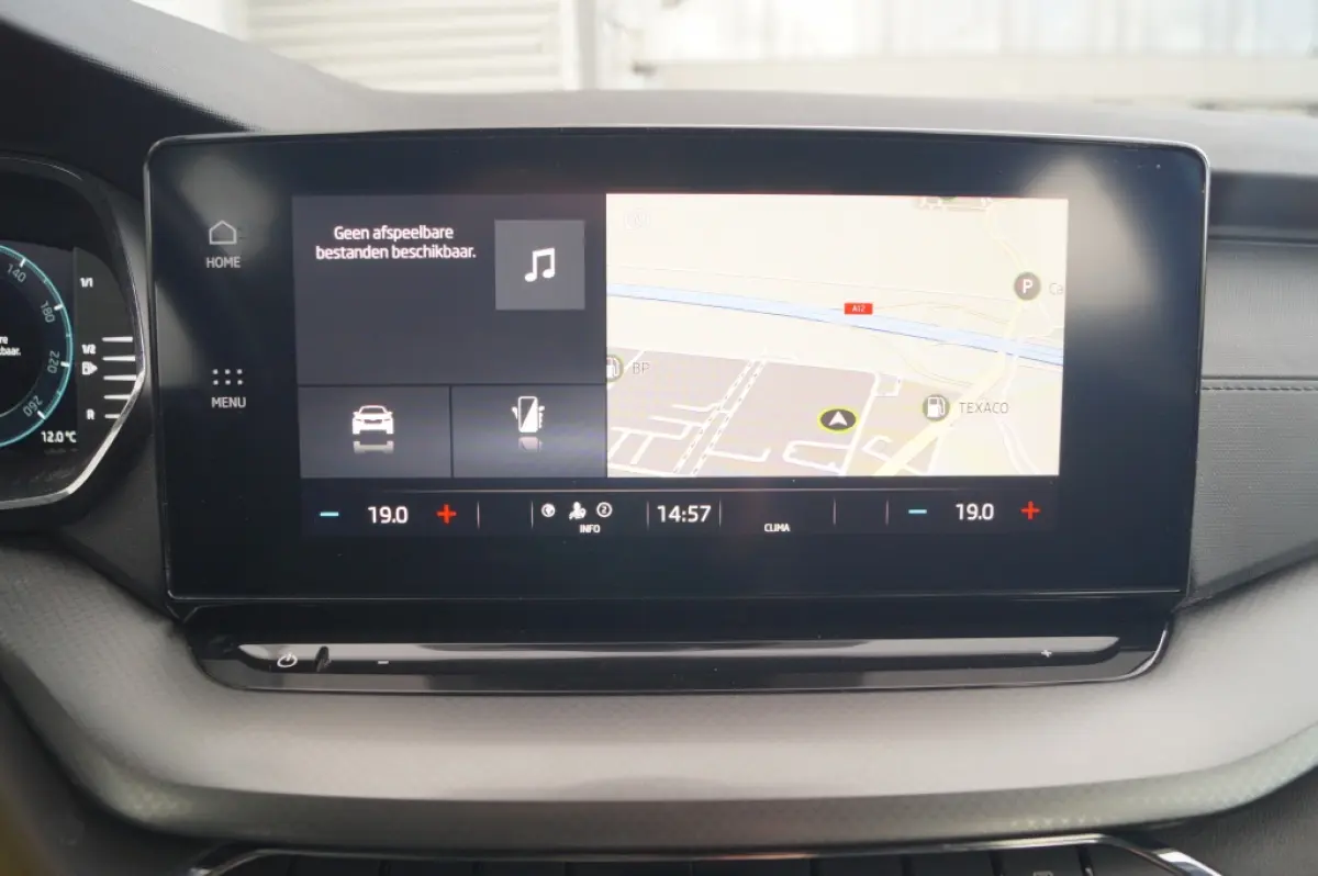 1.0 TSI 110pk Business Edition -NAVI-ECC-TREKHAAK-