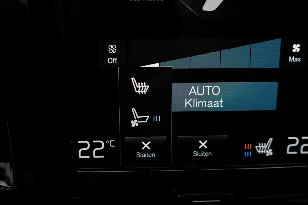 2.0 T8 Twin Engine AWD Inscription Pano CarPlay Camera 360° Trekhaak 20"
