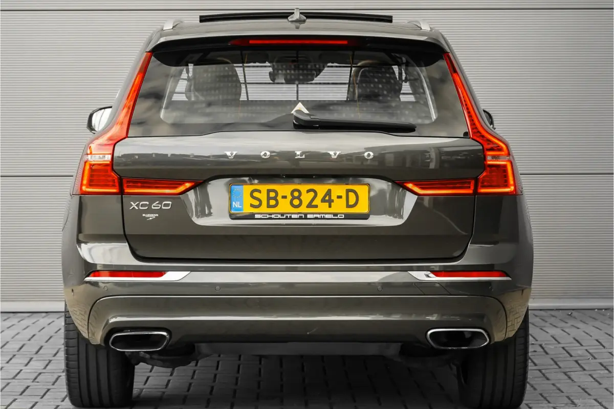 2.0 T8 Twin Engine AWD Inscription Pano CarPlay Camera 360° Trekhaak 20"