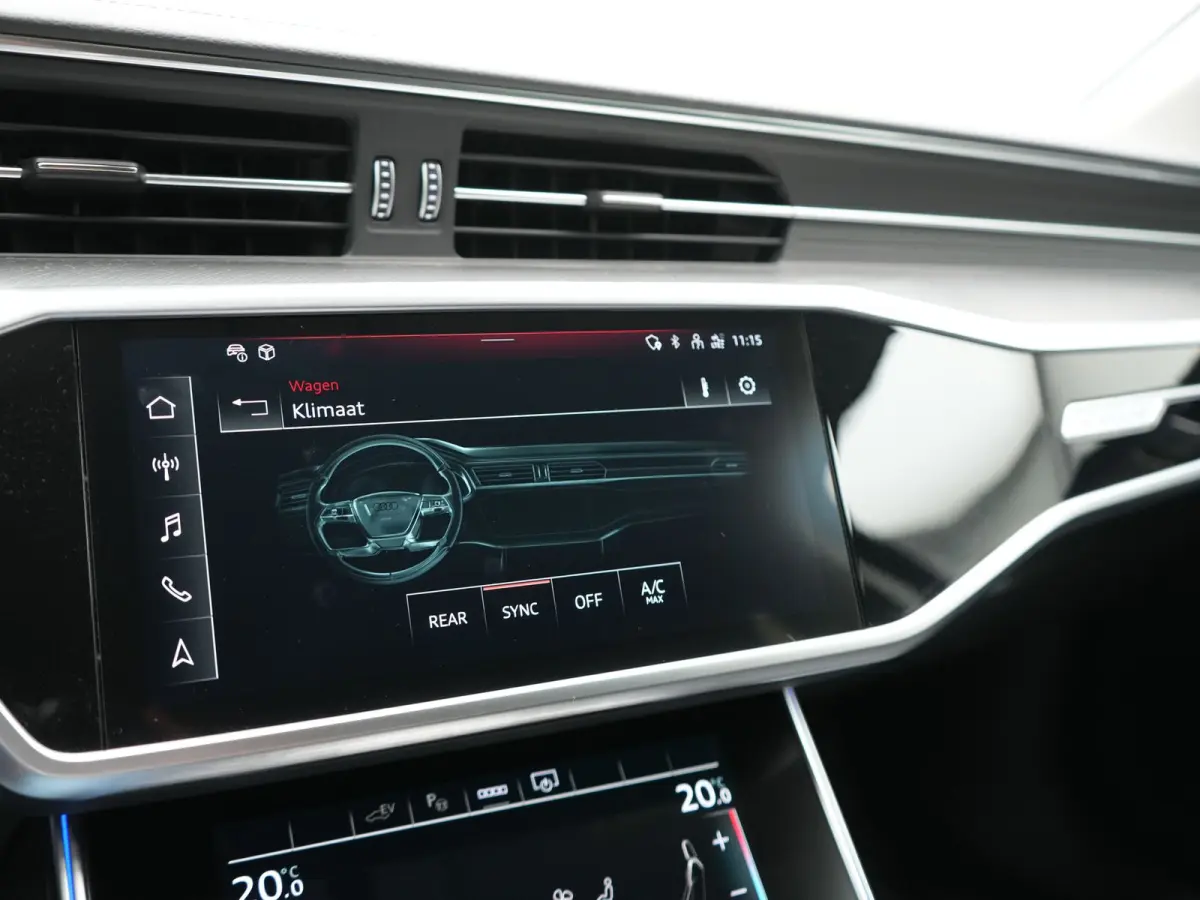 50 TFSI e Quattro S Line PHEV 300pk Dealer O.H | Trekhaak Af Fabriek | Adaptive Cruise | Camera | Matrix LED | Sportstoelen Verwarmd | Sfeerverlichting | Apple Carplay | DAB | Navigatie | Vi