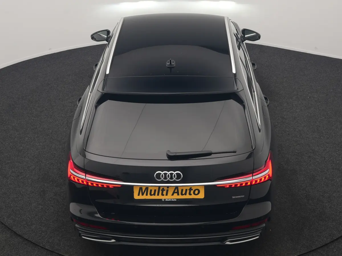 50 TFSI e Quattro S Line PHEV 300pk Dealer O.H | Trekhaak Af Fabriek | Adaptive Cruise | Camera | Matrix LED | Sportstoelen Verwarmd | Sfeerverlichting | Apple Carplay | DAB | Navigatie | Vi