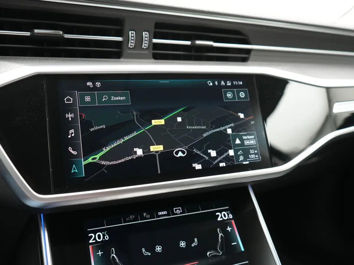 50 TFSI e Quattro S Line PHEV 300pk Dealer O.H | Trekhaak Af Fabriek | Adaptive Cruise | Camera | Matrix LED | Sportstoelen Verwarmd | Sfeerverlichting | Apple Carplay | DAB | Navigatie | Vi