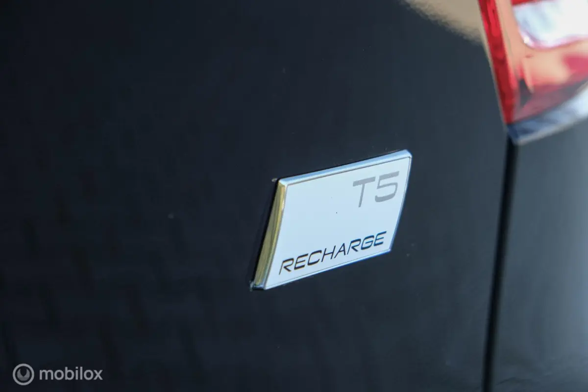 1.5 T5 Plug-in hybrid Ultimate Bright | Pano | Harman Kardon | 360 Camera | Trekhaak | Stoel en stuurwielverw. | ACC | Pilot Assist | Facelift | 20 Inch | LED | Memory