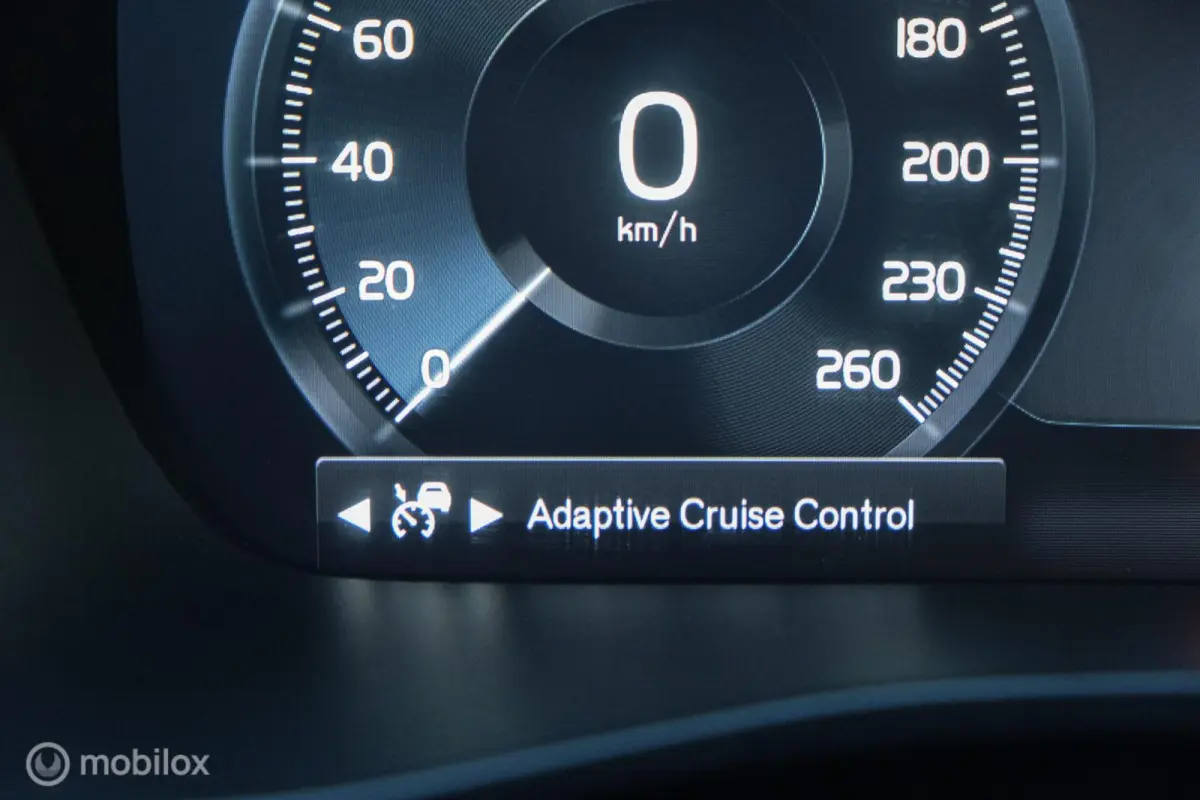 1.5 T5 Plug-in hybrid Ultimate Bright | Pano | Harman Kardon | 360 Camera | Trekhaak | Stoel en stuurwielverw. | ACC | Pilot Assist | Facelift | 20 Inch | LED | Memory