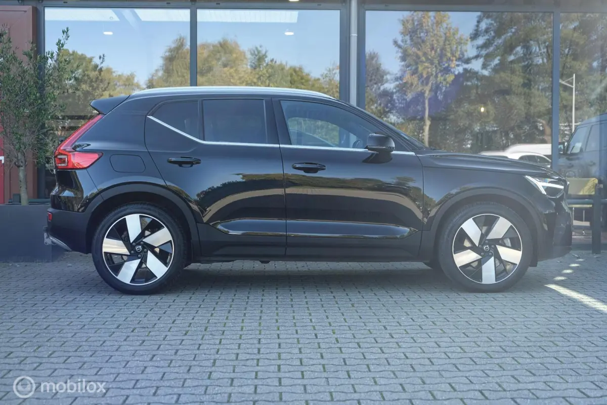 1.5 T5 Plug-in hybrid Ultimate Bright | Pano | Harman Kardon | 360 Camera | Trekhaak | Stoel en stuurwielverw. | ACC | Pilot Assist | Facelift | 20 Inch | LED | Memory