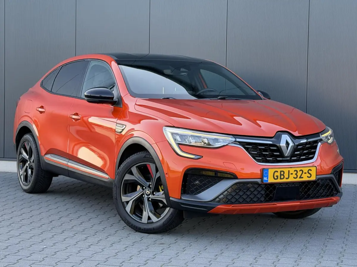 1.6 Hybrid 145 R.S. Line Leder - Adaptive - Led - Stuur Verwarmd - Camera
