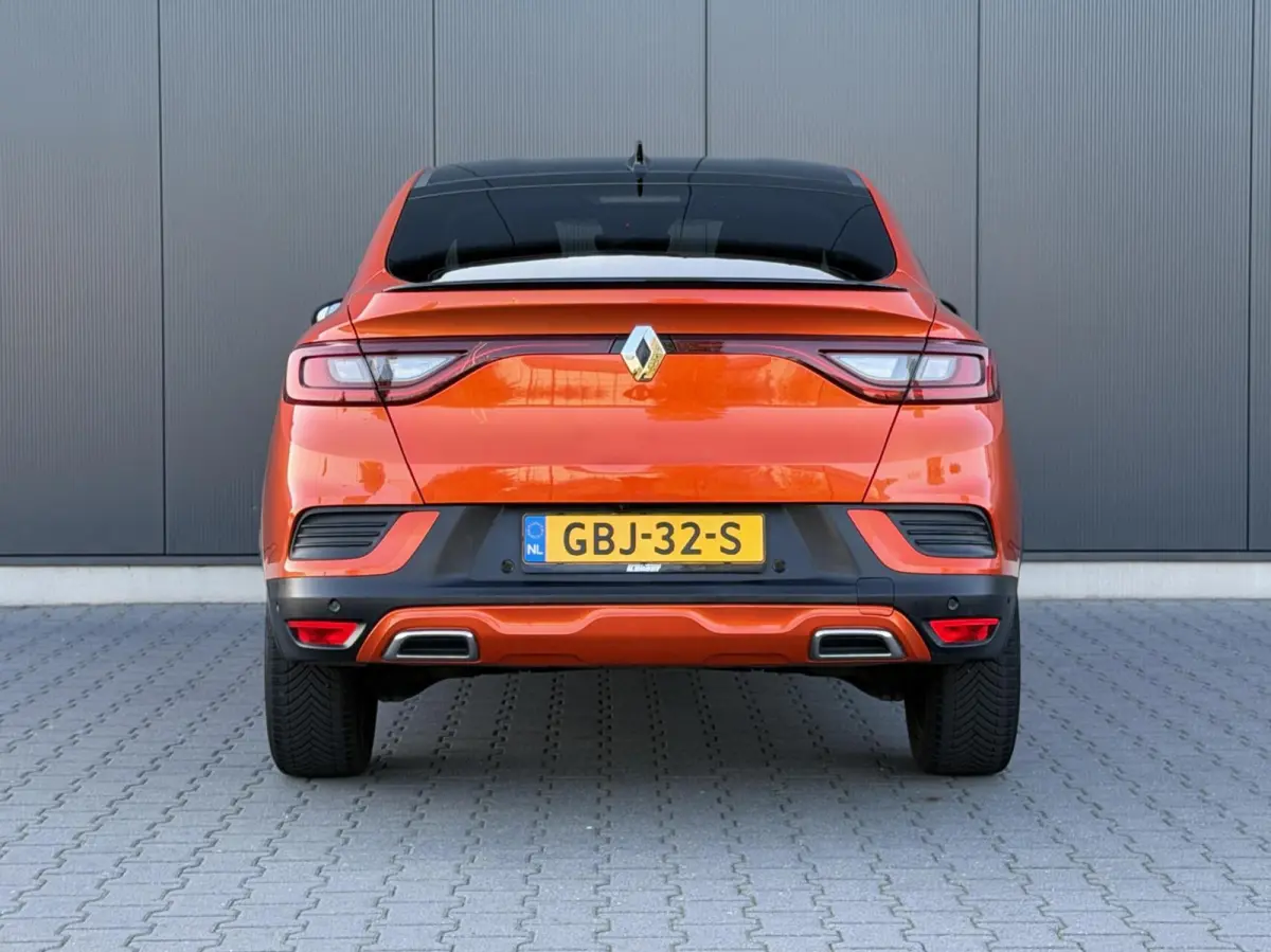 1.6 Hybrid 145 R.S. Line Leder - Adaptive - Led - Stuur Verwarmd - Camera