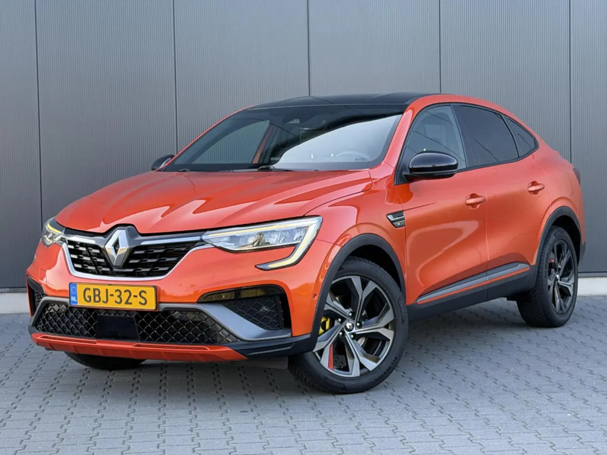 1.6 Hybrid 145 R.S. Line Leder - Adaptive - Led - Stuur Verwarmd - Camera
