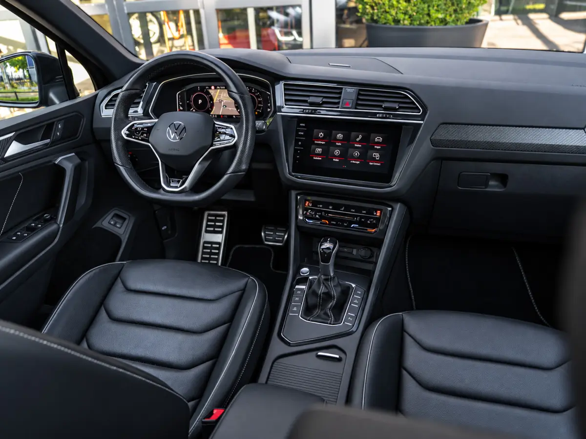 1.4 TSI eHybrid R-Line|PANO|ACC|CAM|IQ LED