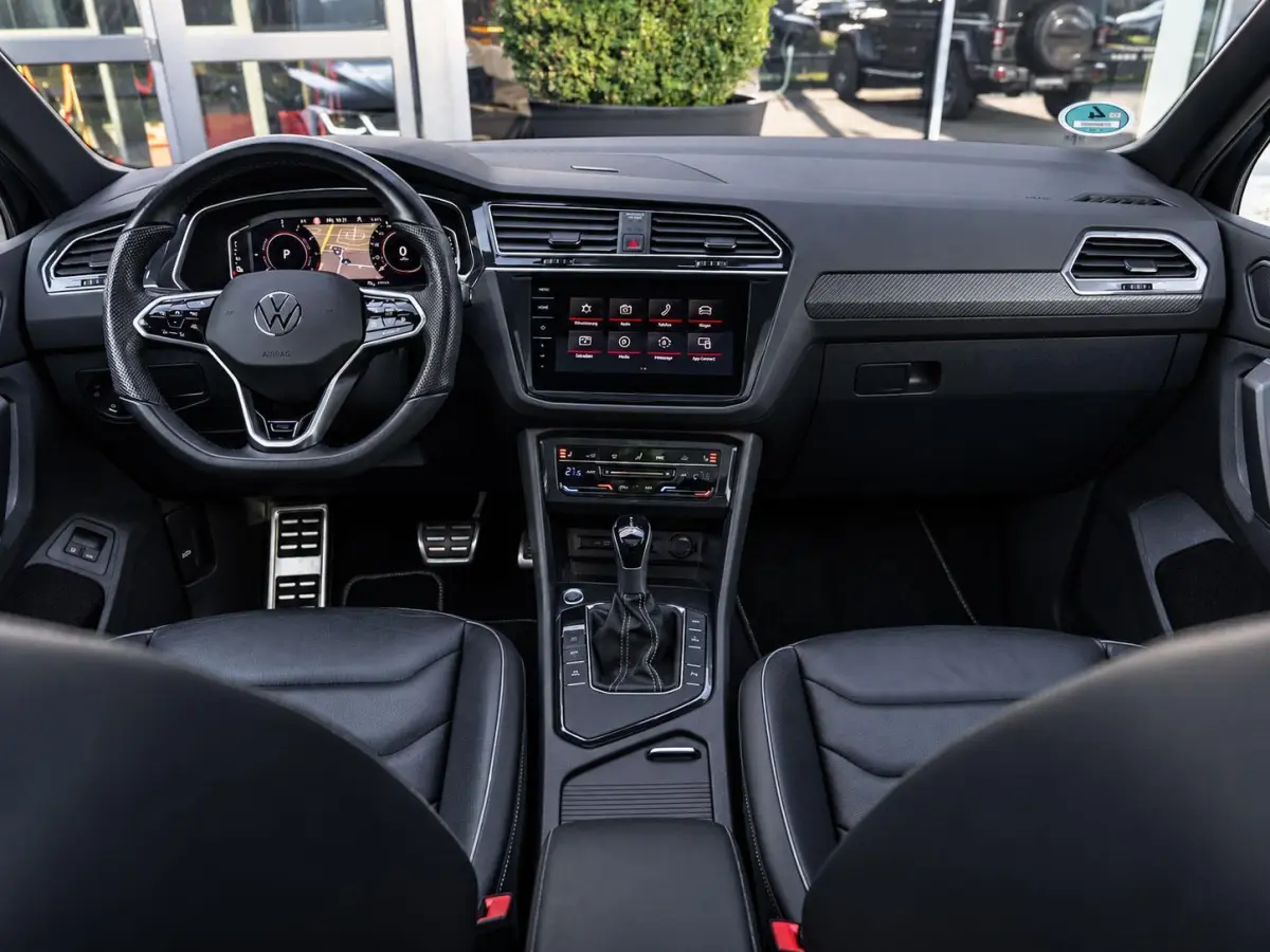 1.4 TSI eHybrid R-Line|PANO|ACC|CAM|IQ LED