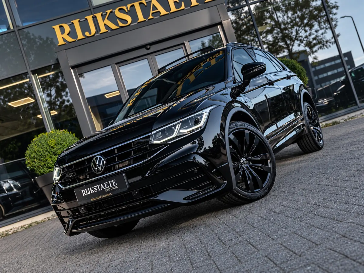 1.4 TSI eHybrid R-Line|PANO|ACC|CAM|IQ LED