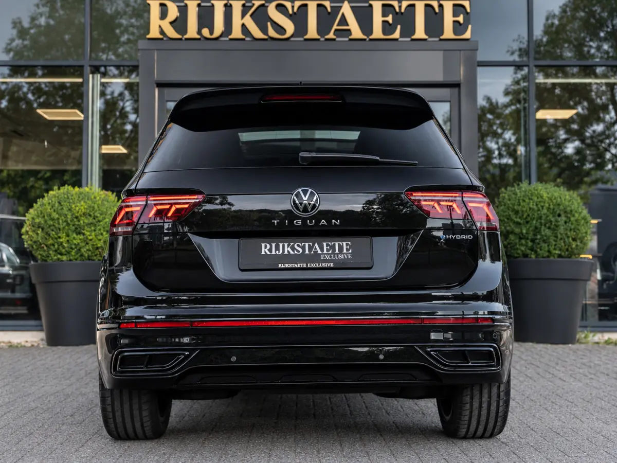 1.4 TSI eHybrid R-Line|PANO|ACC|CAM|IQ LED