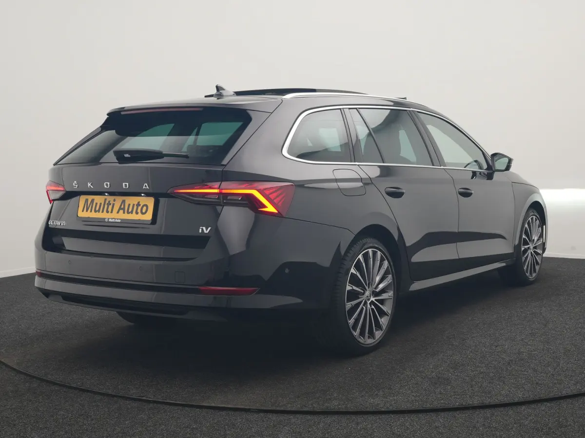 1.4 TSI iV PHEV Business Edition Plus PHEV 204pk Dealer O.H | Panodak | Adaptive Cruise | Head Up | Camera | Canton Audio | Sportstoelen Memory & Ventilatie | Stuur & Stoelen Verwarmd | Sfee
