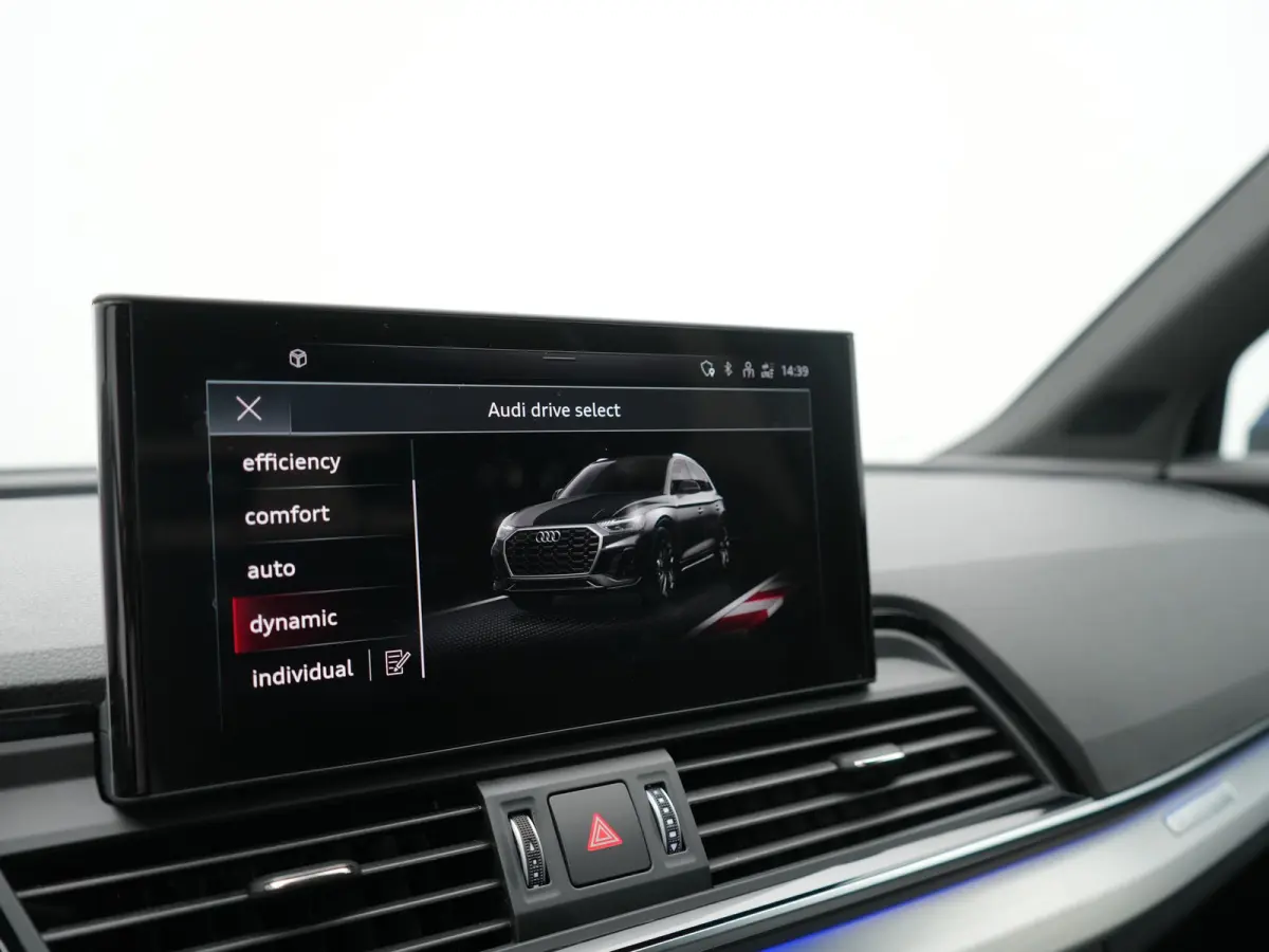50 TFSI e 2x S Line PHEV 300pk Dealer O.H | SOH 92,6% | Sportstoelen Verwarmd | Bang & Olufsen | Keyless | Cruise Control | Virual | Navigatie | DAB | 19"L.M | Plug In Hybrid |