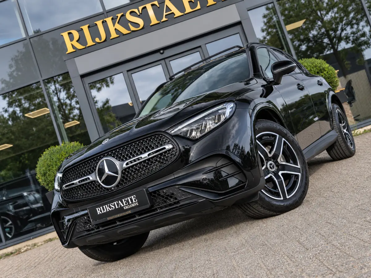 4MATIC AMG Line|PANO|BURMES|APP|ACC