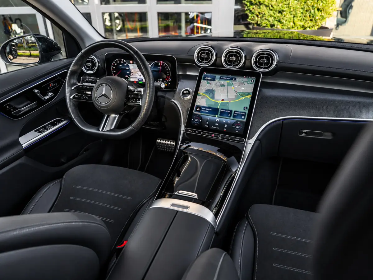 4MATIC AMG Line|PANO|BURMES|APP|ACC