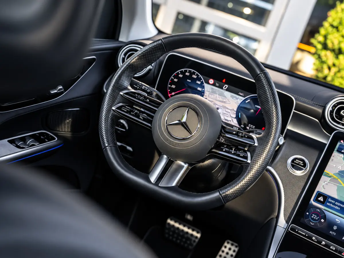 4MATIC AMG Line|PANO|BURMES|APP|ACC