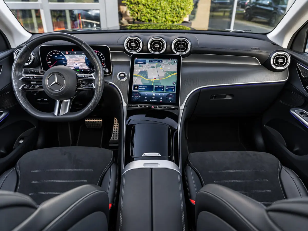 4MATIC AMG Line|PANO|BURMES|APP|ACC
