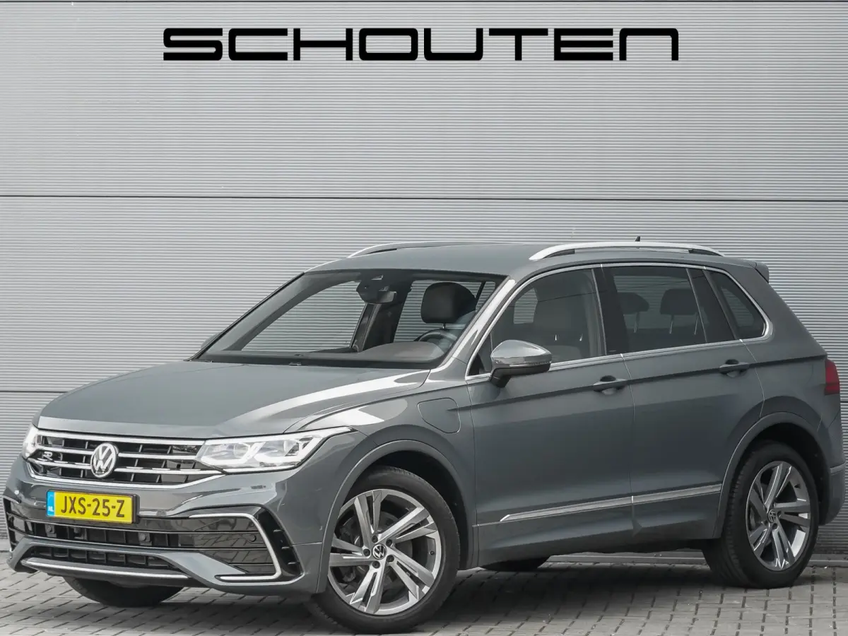 1.4 TSI eHybrid R-Line Business+ ACC Elek Trekhaak Stuur & Stoelverw