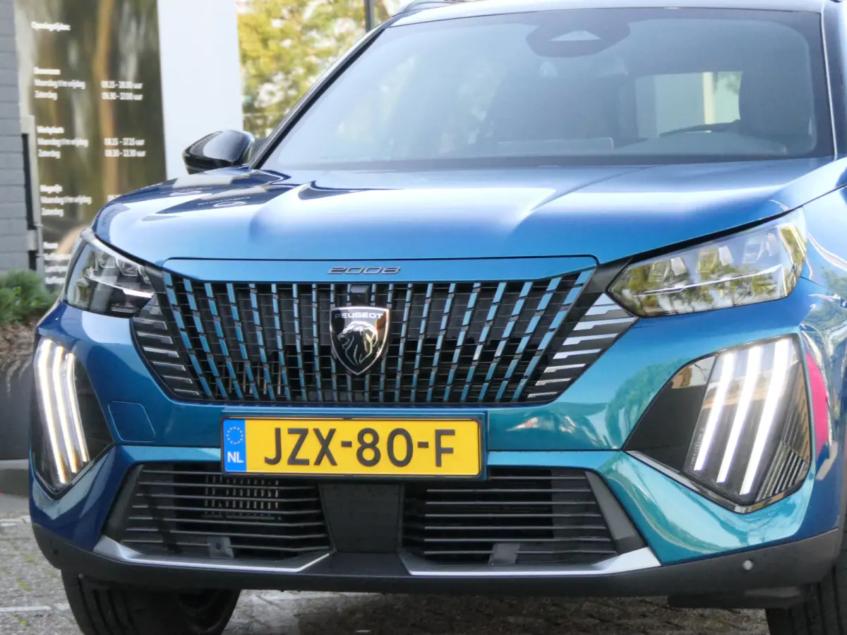 1.2 Hybrid 145 automaat GT | Camera | 18'' LMV