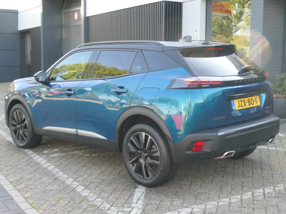 1.2 Hybrid 145 automaat GT | Camera | 18'' LMV