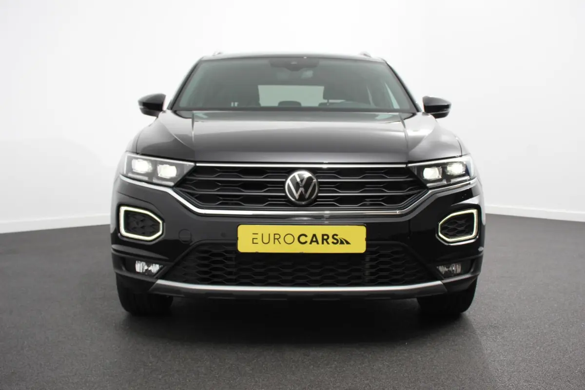 1.5 TSI Sport DSG Navigatie Adaptieve Cruise Control Climate Control Digitale Dashboard Camera 18"Lichtmetalen velgen