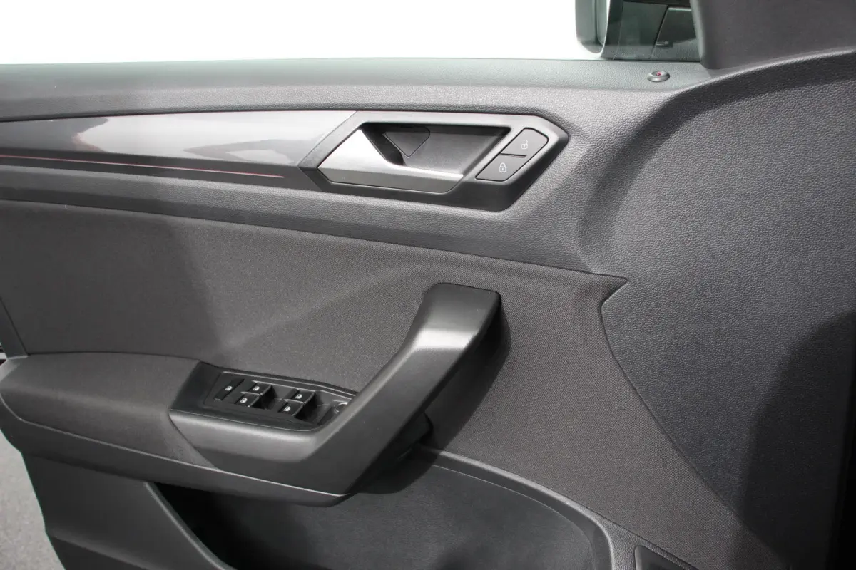 1.5 TSI Sport DSG Navigatie Adaptieve Cruise Control Climate Control Digitale Dashboard Camera 18"Lichtmetalen velgen