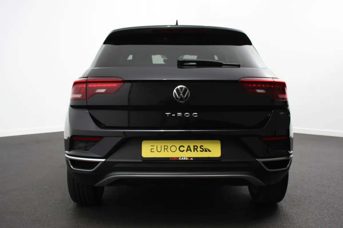 1.5 TSI Sport DSG Navigatie Adaptieve Cruise Control Climate Control Digitale Dashboard Camera 18"Lichtmetalen velgen