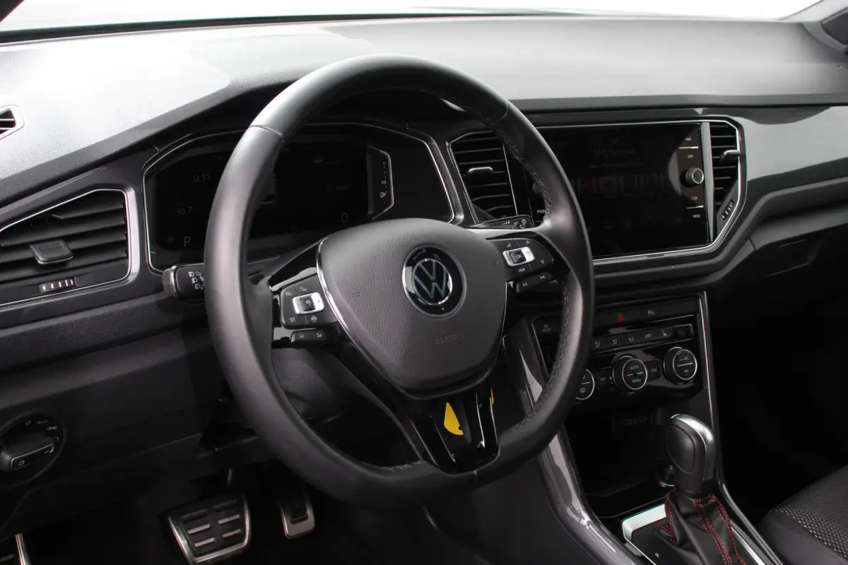 1.5 TSI Sport DSG Navigatie Adaptieve Cruise Control Climate Control Digitale Dashboard Camera 18"Lichtmetalen velgen