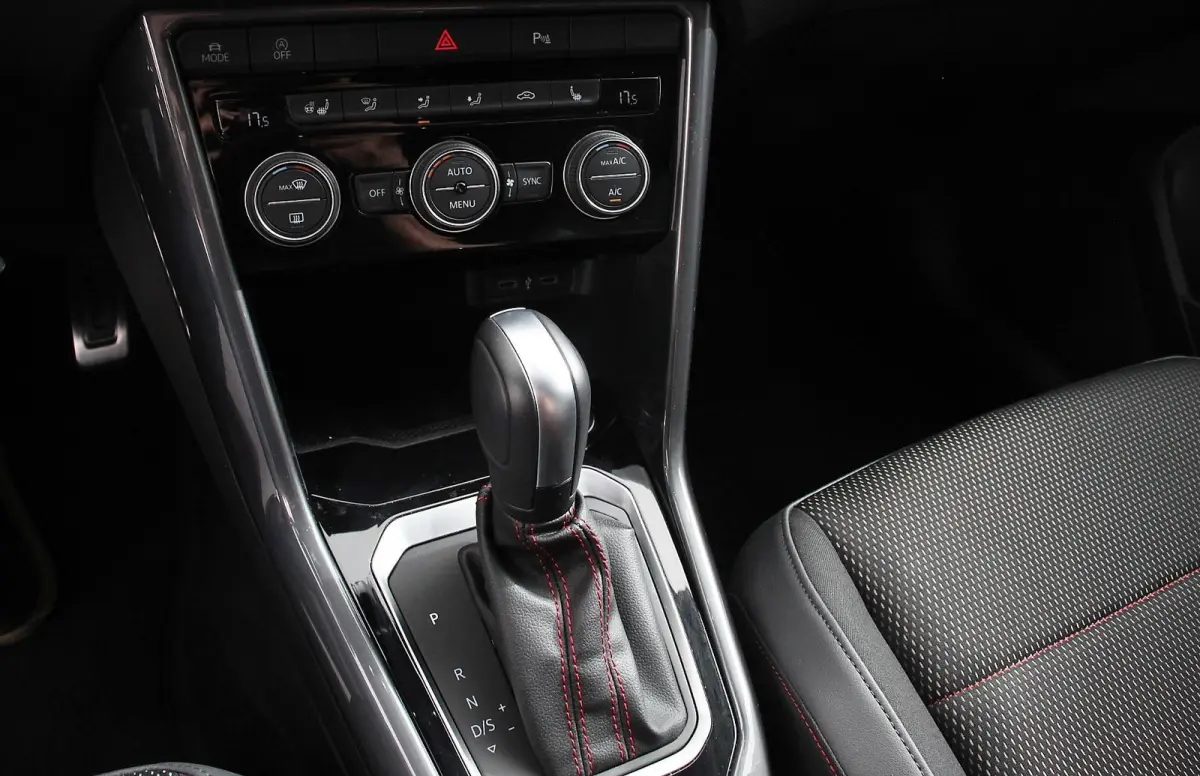 1.5 TSI Sport DSG Navigatie Adaptieve Cruise Control Climate Control Digitale Dashboard Camera 18"Lichtmetalen velgen