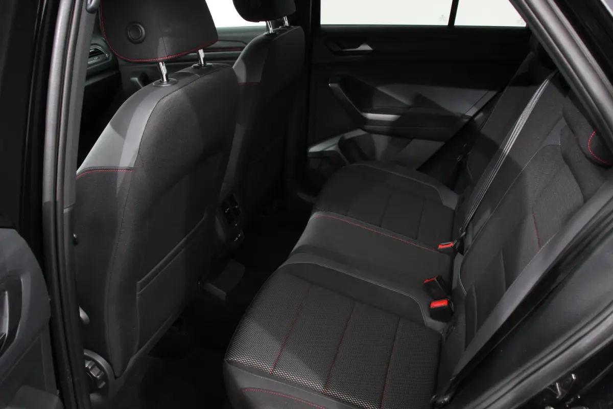 1.5 TSI Sport DSG Navigatie Adaptieve Cruise Control Climate Control Digitale Dashboard Camera 18"Lichtmetalen velgen