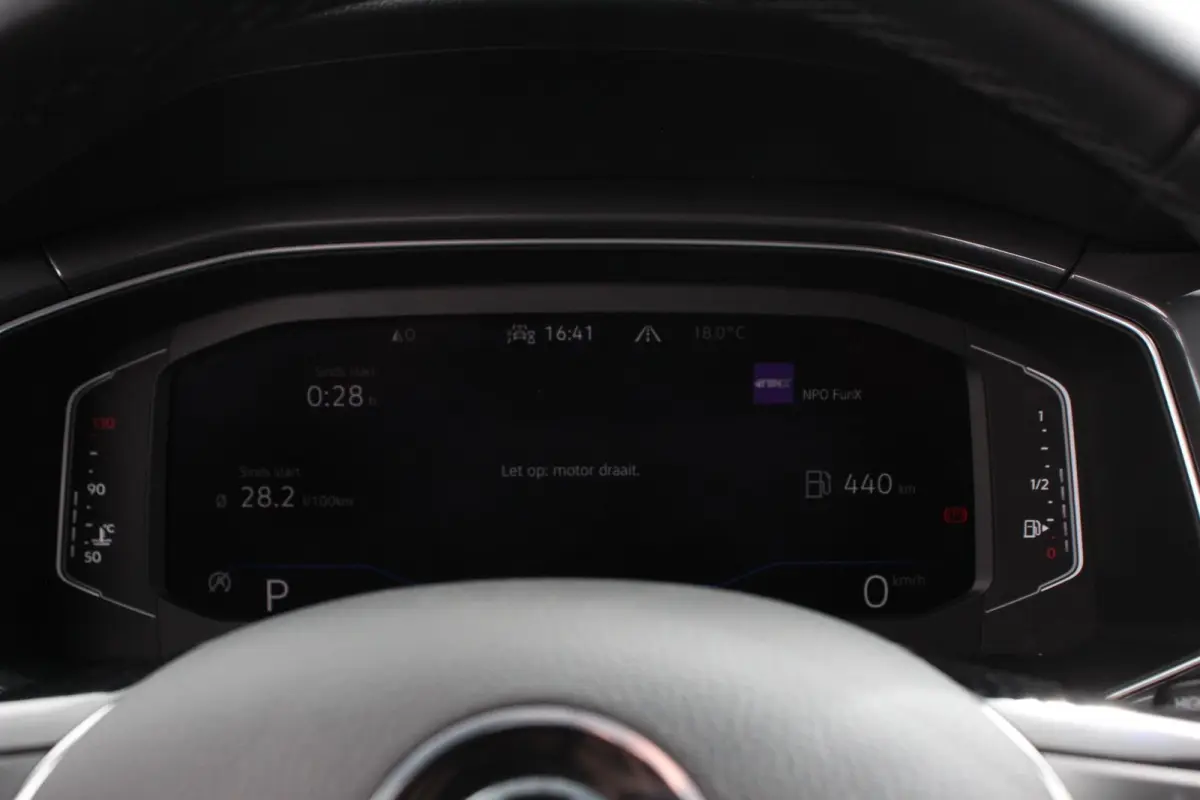 1.5 TSI Sport DSG Navigatie Adaptieve Cruise Control Climate Control Digitale Dashboard Camera 18"Lichtmetalen velgen
