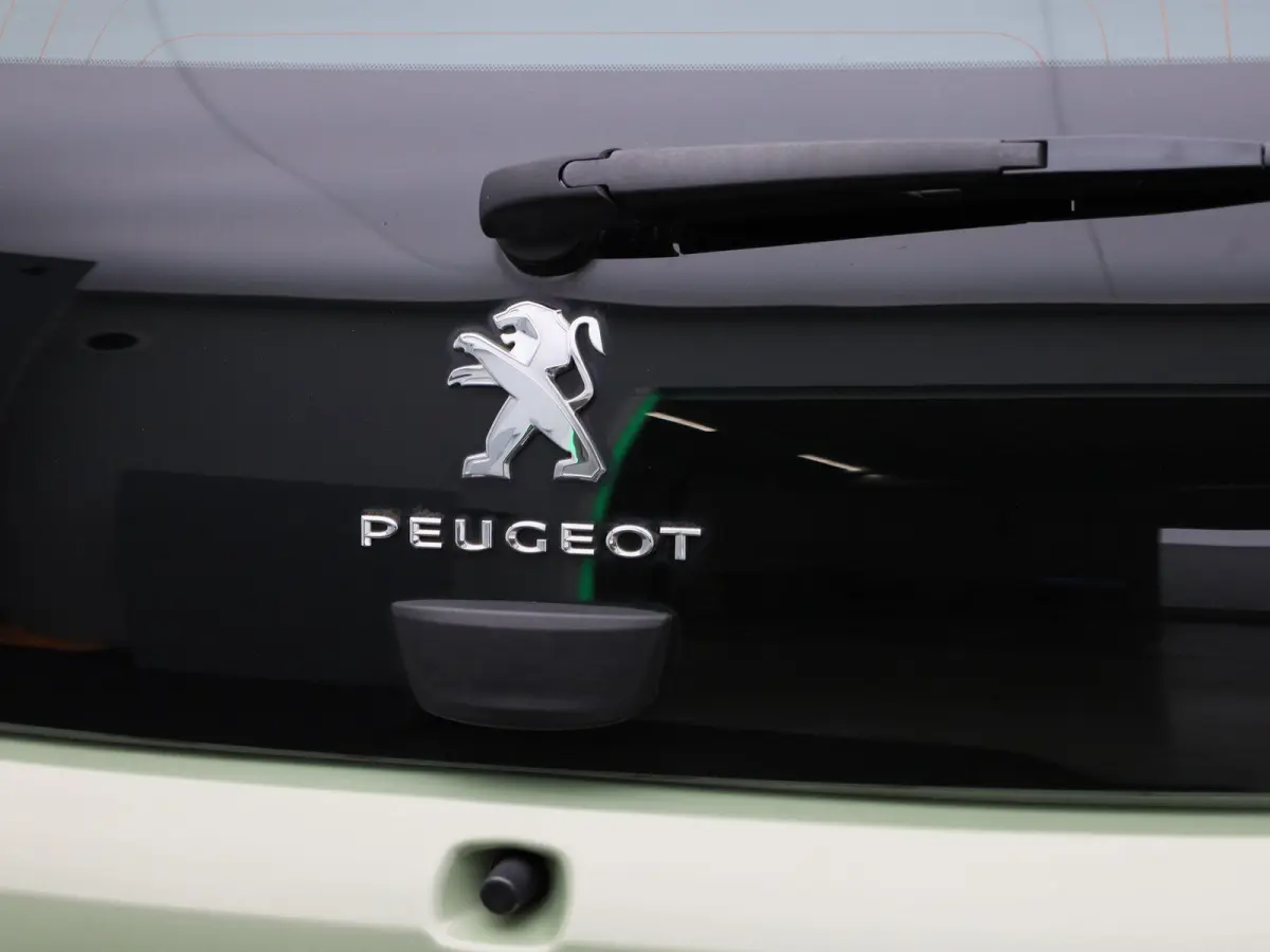1.0 e-VTi Active | AIRCO | DAB RADIO | BLUETOOTH | ELEKTRISCHE RAMEN | MULTIFUNCTIONEEL STUURWIEL | 5-DEURS |