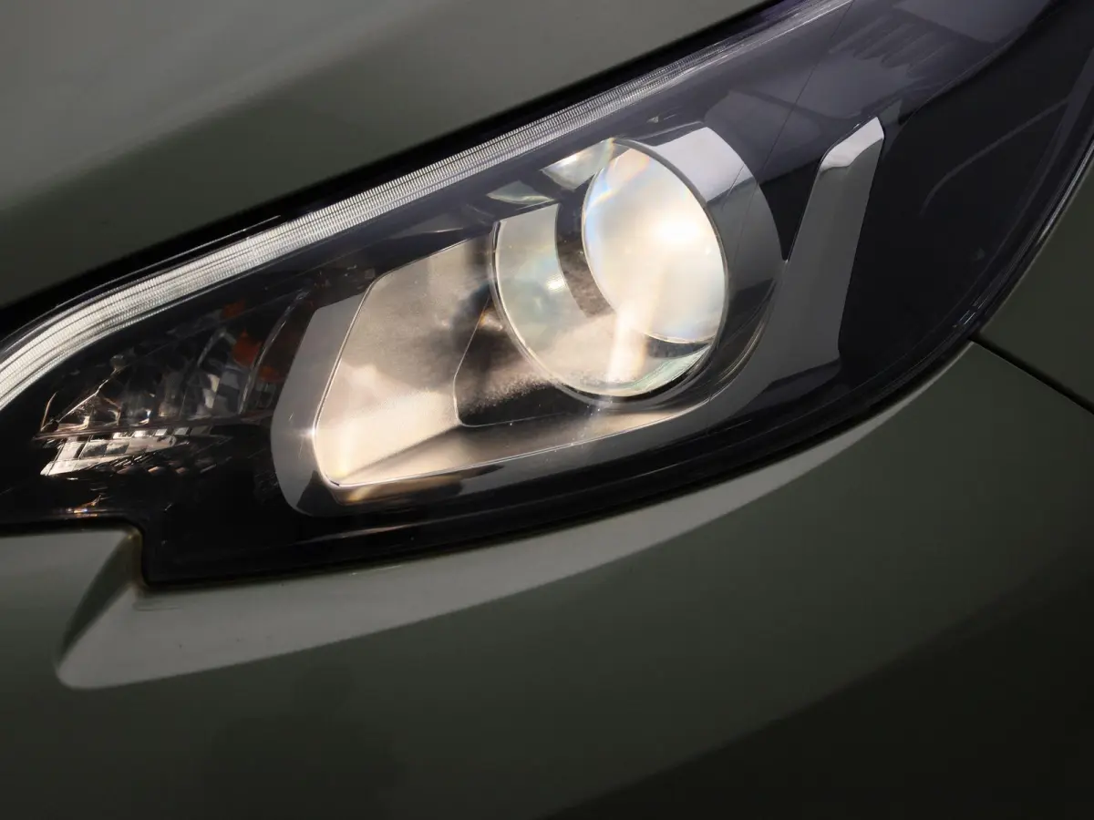 1.0 e-VTi Active | AIRCO | DAB RADIO | BLUETOOTH | ELEKTRISCHE RAMEN | MULTIFUNCTIONEEL STUURWIEL | 5-DEURS |
