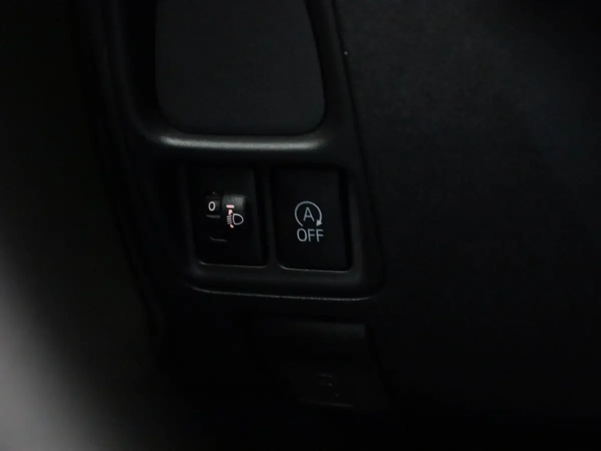 1.0 e-VTi Active | AIRCO | DAB RADIO | BLUETOOTH | ELEKTRISCHE RAMEN | MULTIFUNCTIONEEL STUURWIEL | 5-DEURS |