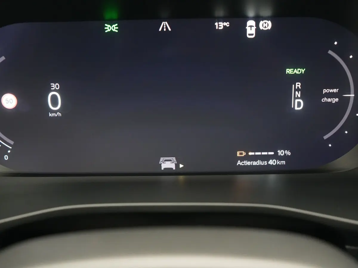 Ultimate 70 kWh 231pk Dealer O.H. | Panodak | Adaptive Cruise | 360 Camera | Harman / Kardon | Lederen Sportstoelen Memory & Verwarmd | Stuur Verwarmd | Google Assistent | Keyless | BLIS | N
