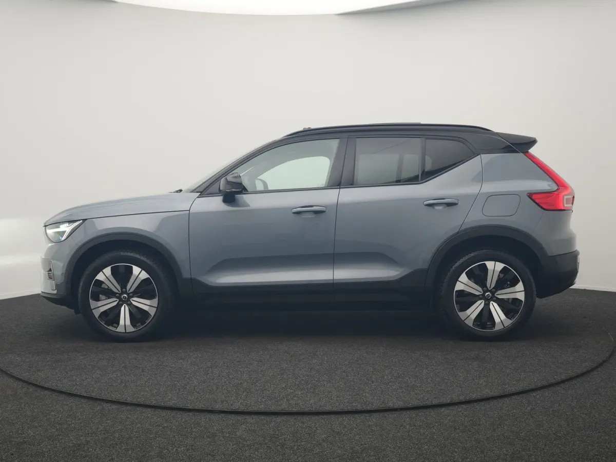 Ultimate 70 kWh 231pk Dealer O.H. | Panodak | Adaptive Cruise | 360 Camera | Harman / Kardon | Lederen Sportstoelen Memory & Verwarmd | Stuur Verwarmd | Google Assistent | Keyless | BLIS | N