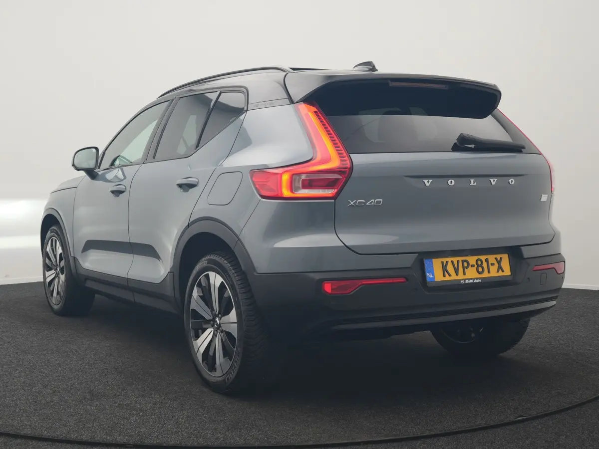 Ultimate 70 kWh 231pk Dealer O.H. | Panodak | Adaptive Cruise | 360 Camera | Harman / Kardon | Lederen Sportstoelen Memory & Verwarmd | Stuur Verwarmd | Google Assistent | Keyless | BLIS | N