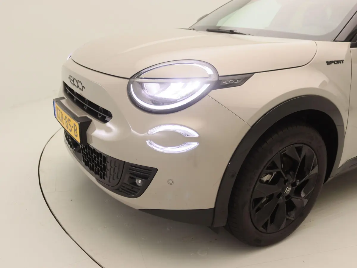 1.2 Hybrid Sport | Tot 8 jaar garantie | Demo |